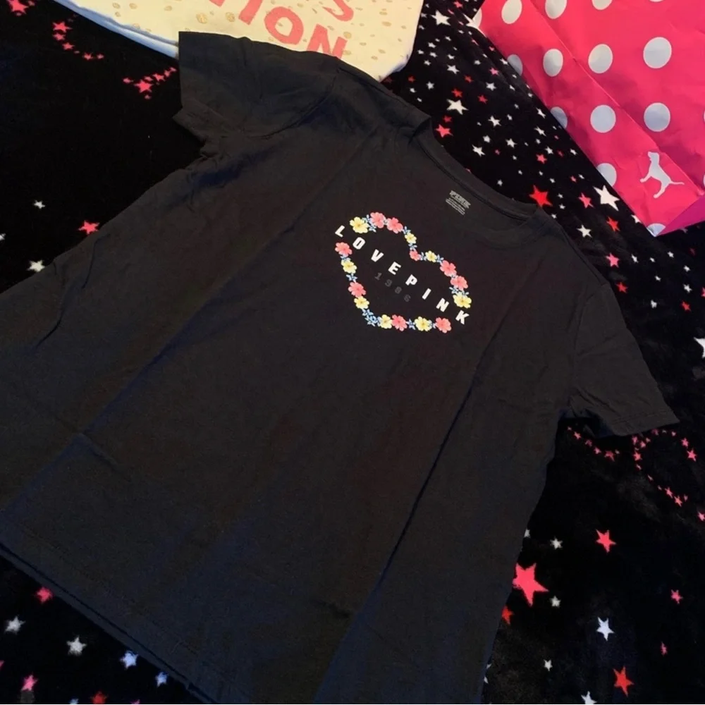 Victoria's Secret PINK Shirt Size Large NEW 🌻❤️🌸 - Picture 6 of 8